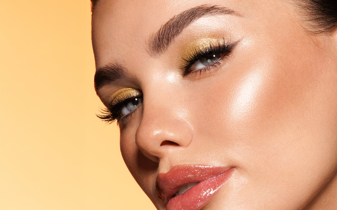 SHINE BRIGHT FLUID ALL OVER HIGHLIGHTER