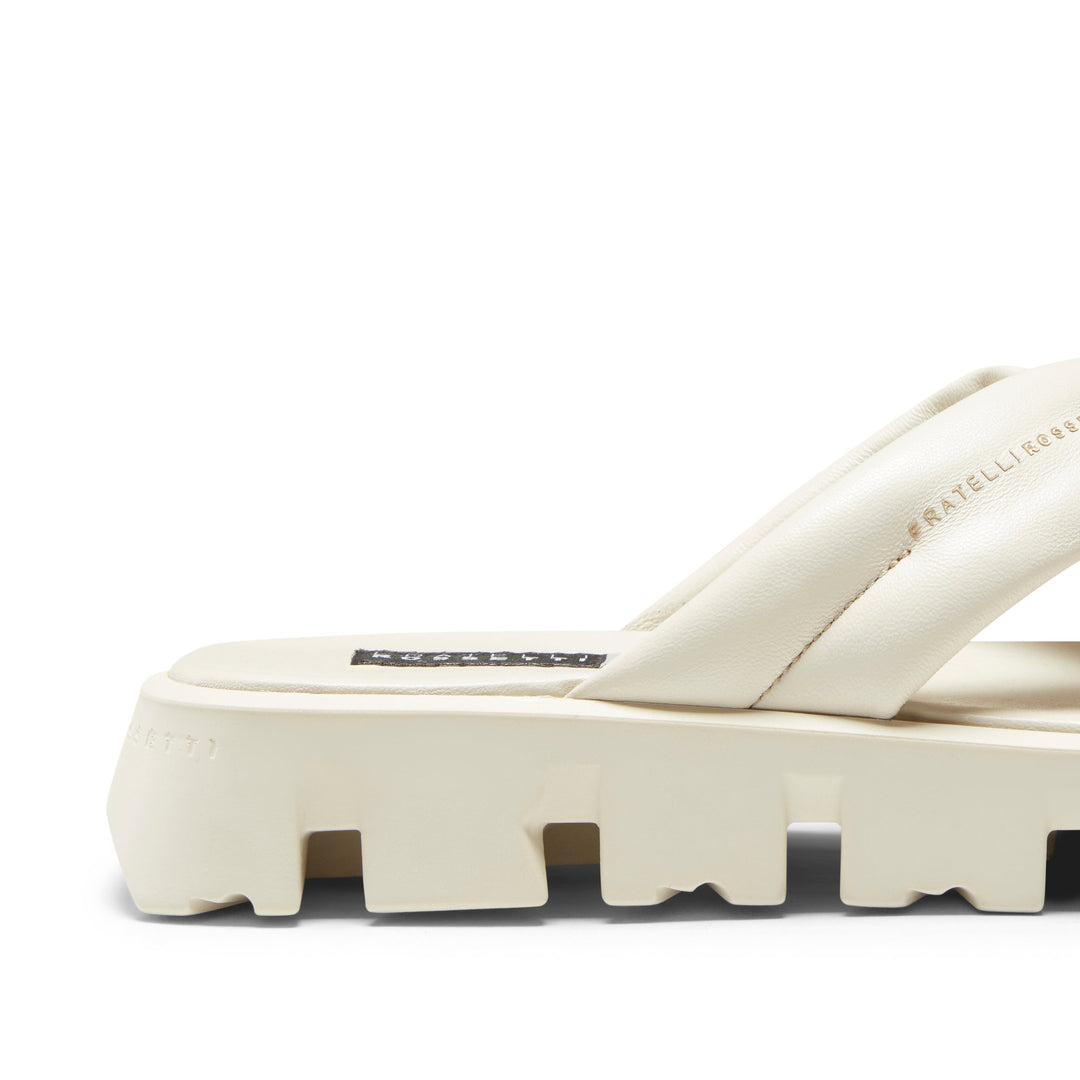 R1 W SLIPPER-76895 - MYHOLDAL LEBANON