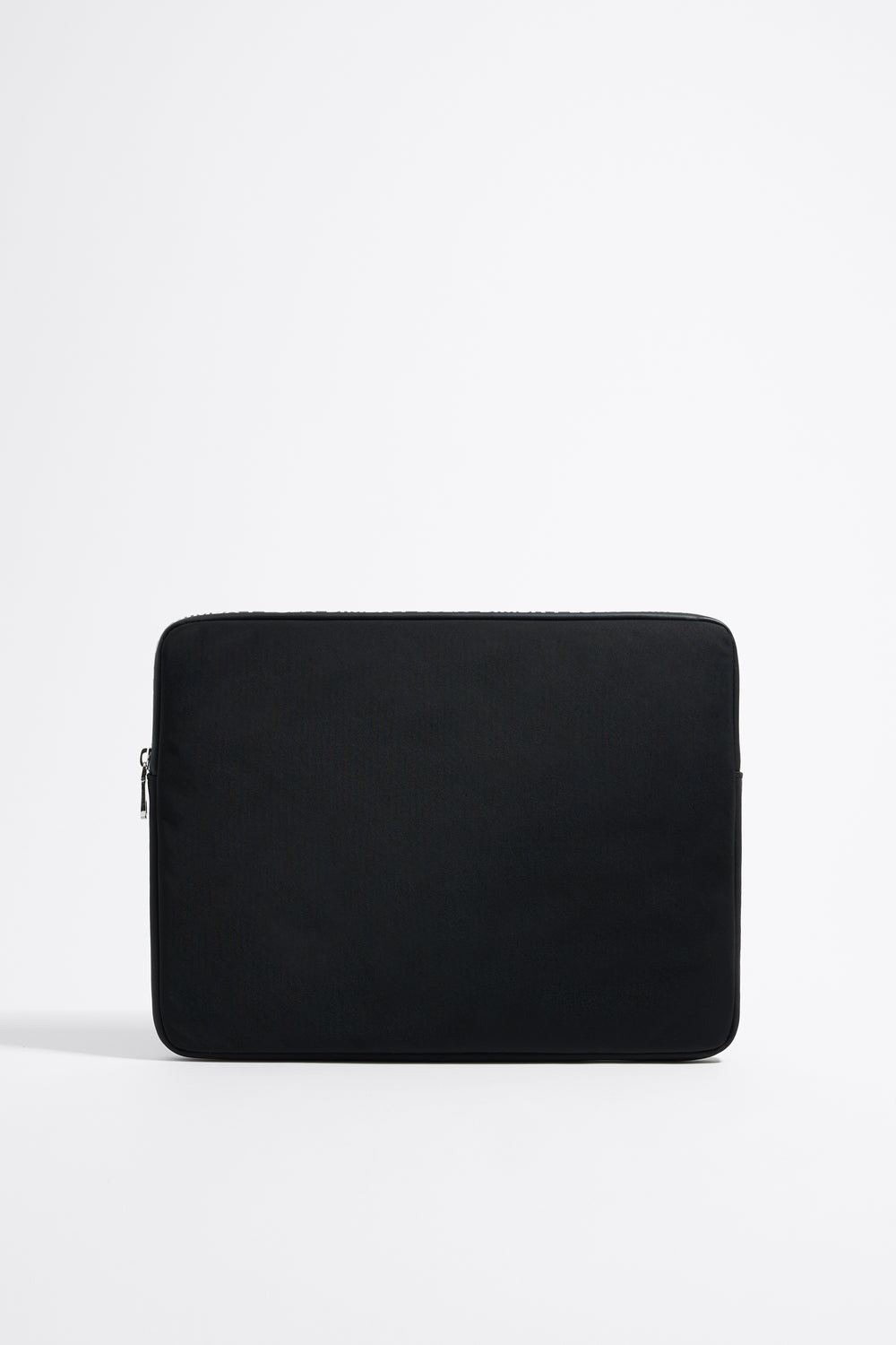 Black nylon 13.5" laptop sleeve