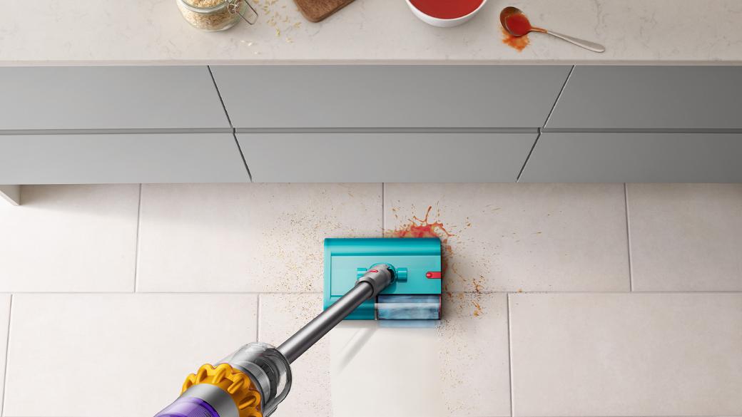Dyson V15s Detect Submarine™ wet and dry vacuum cleaner