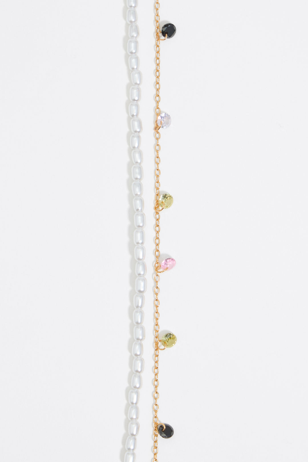 Pearls and crystals logo heart necklace