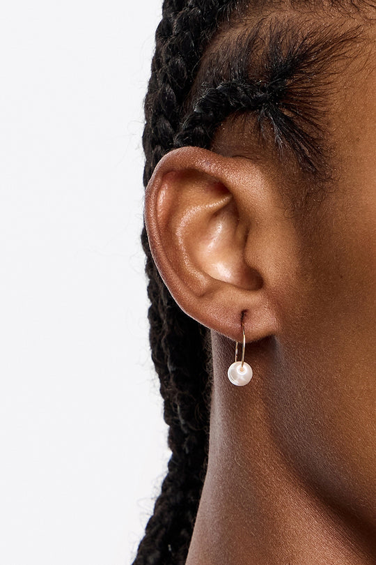 Small gold hoop pearl earrings