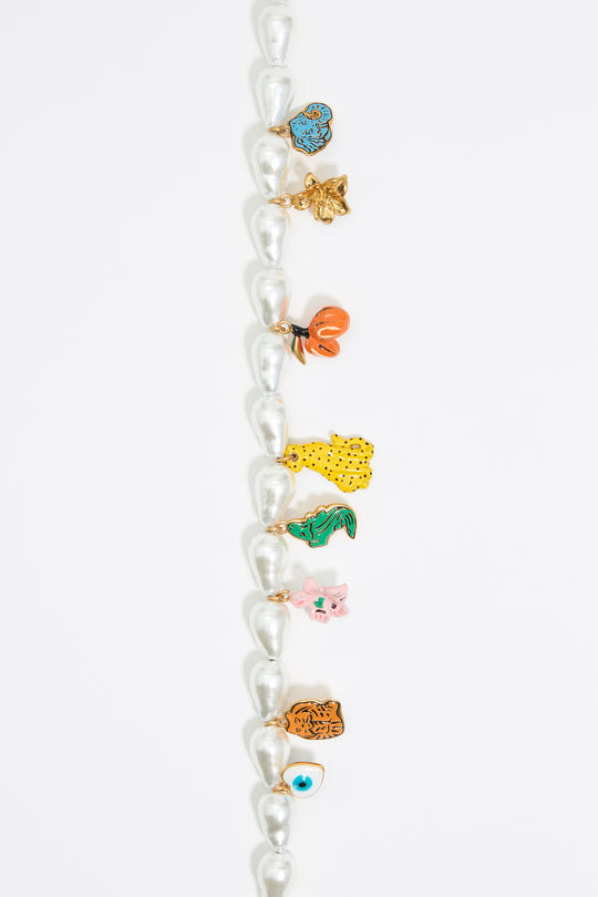 Jungle charms pearl necklace