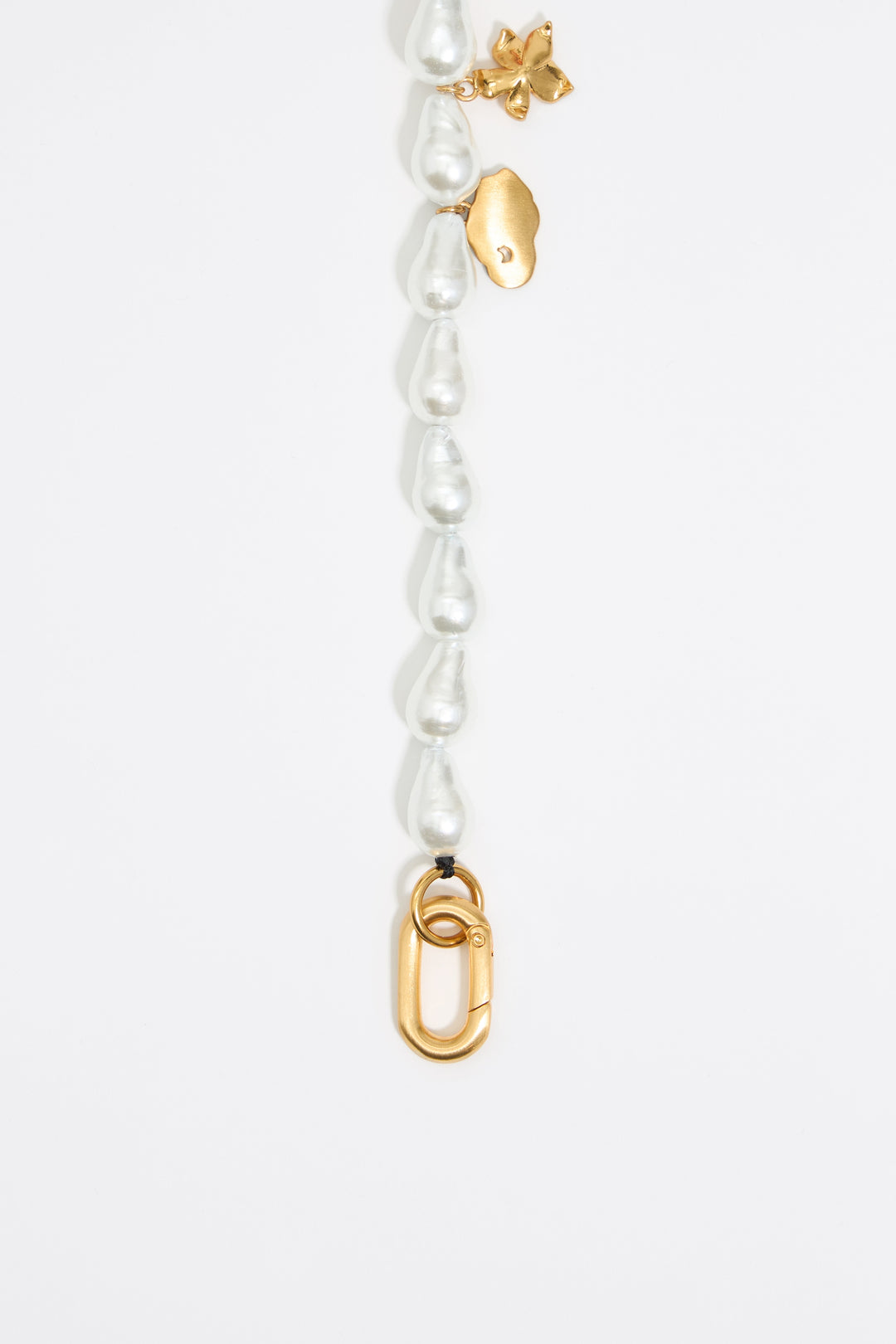 Jungle charms pearl necklace