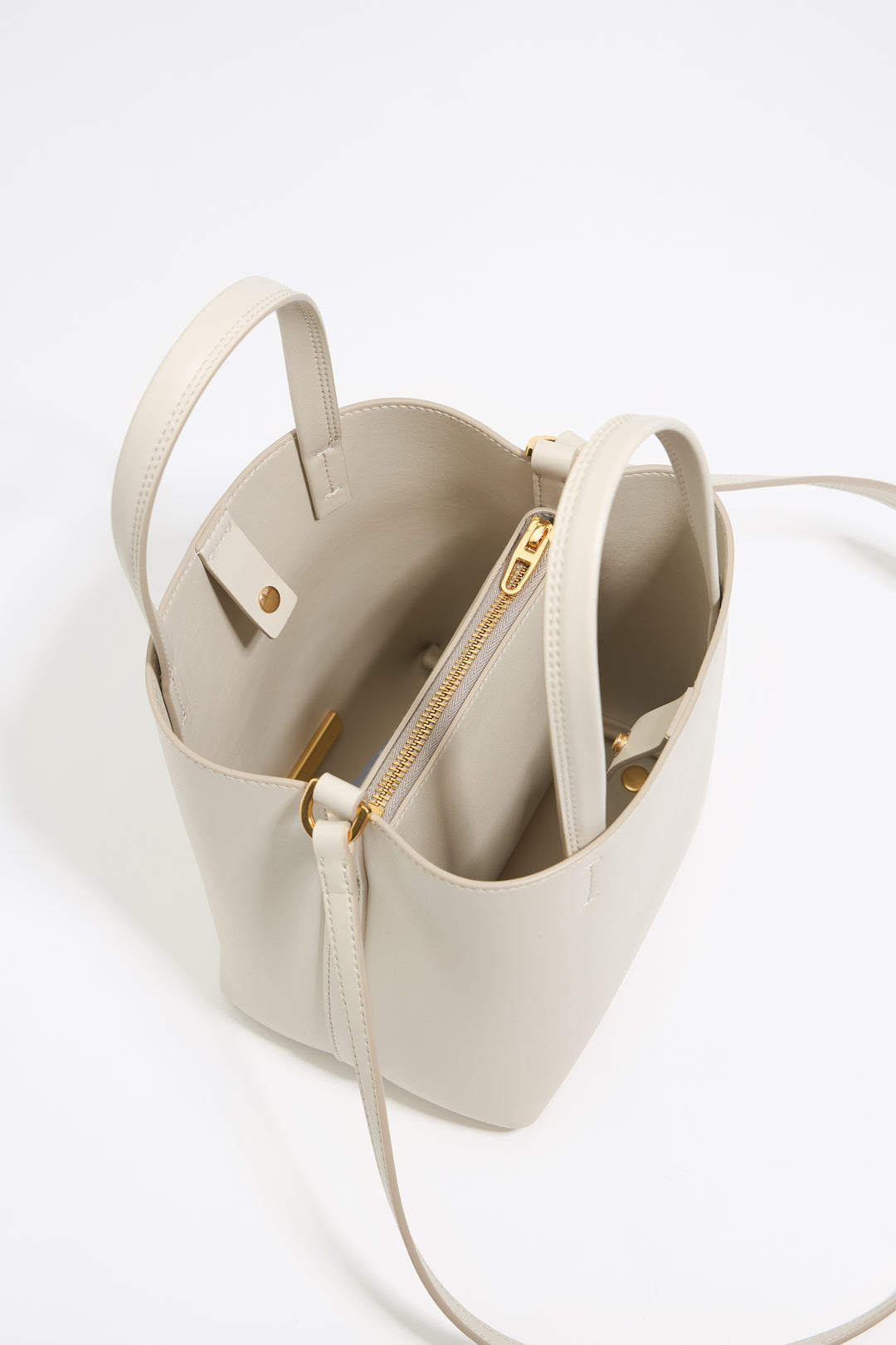 Small stone leather Chihuahua bag
