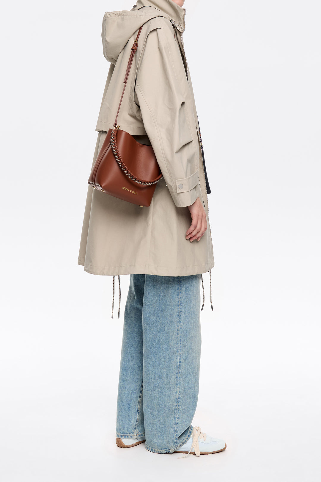 Small walnut leather Chihuahua bucket bag - MYHOLDAL LEBANON