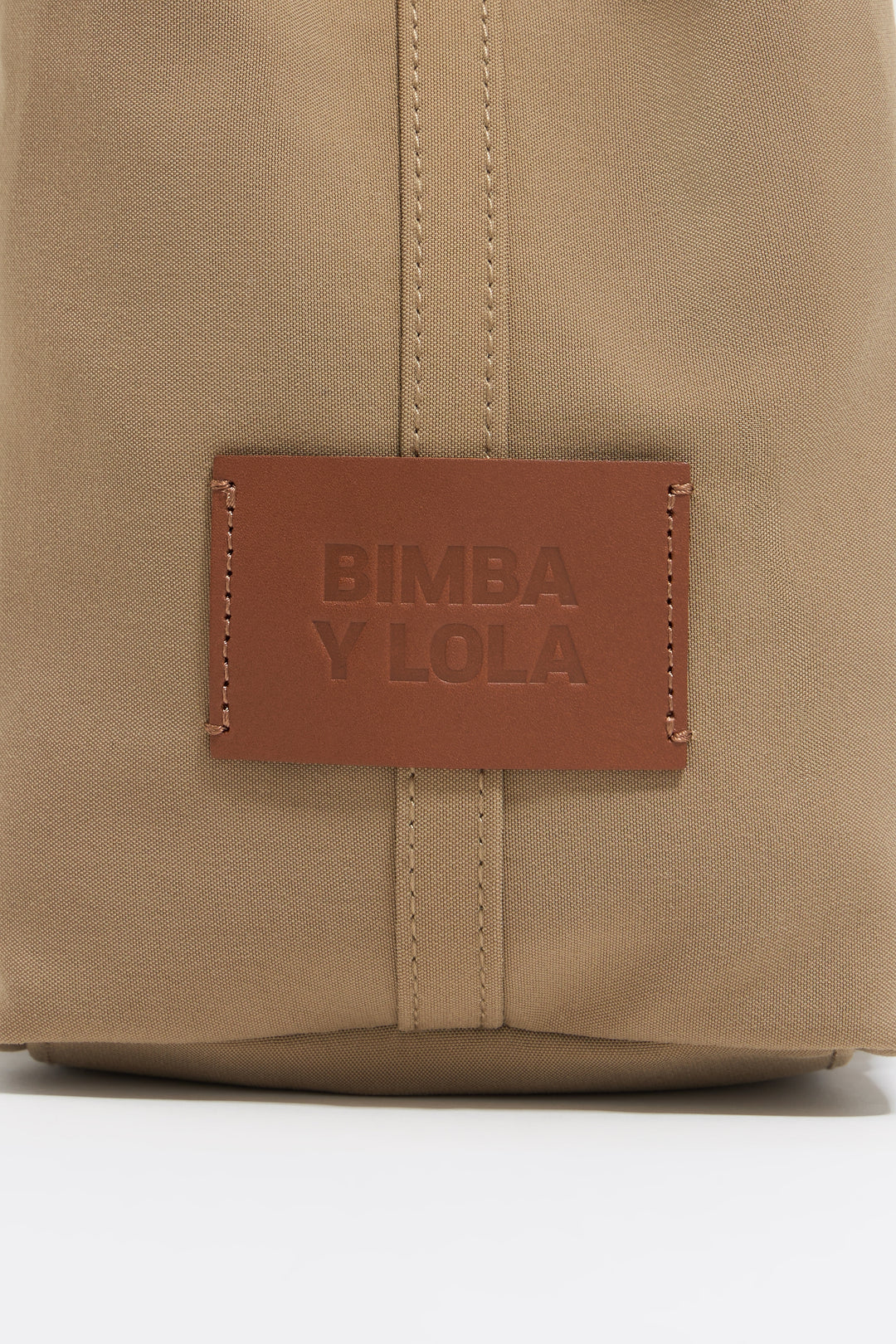 Large camel gabardine Chihuahua shopper bag