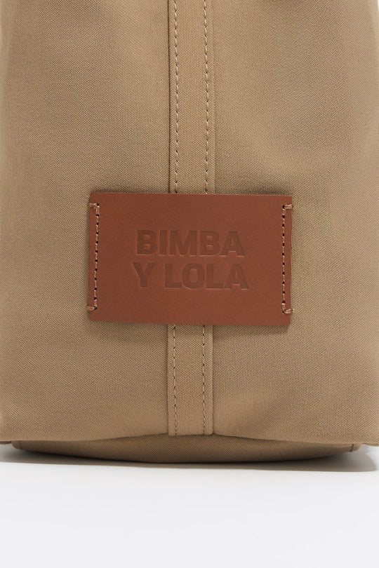 Large camel gabardine Chihuahua shopper bag