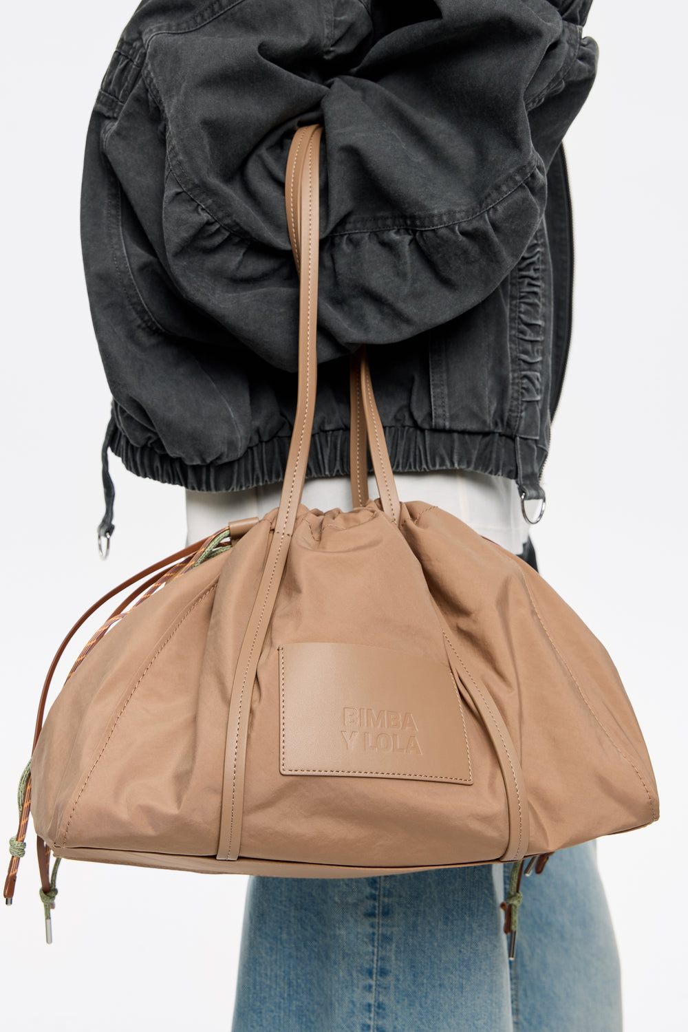 Large bark nylon crossbody bag