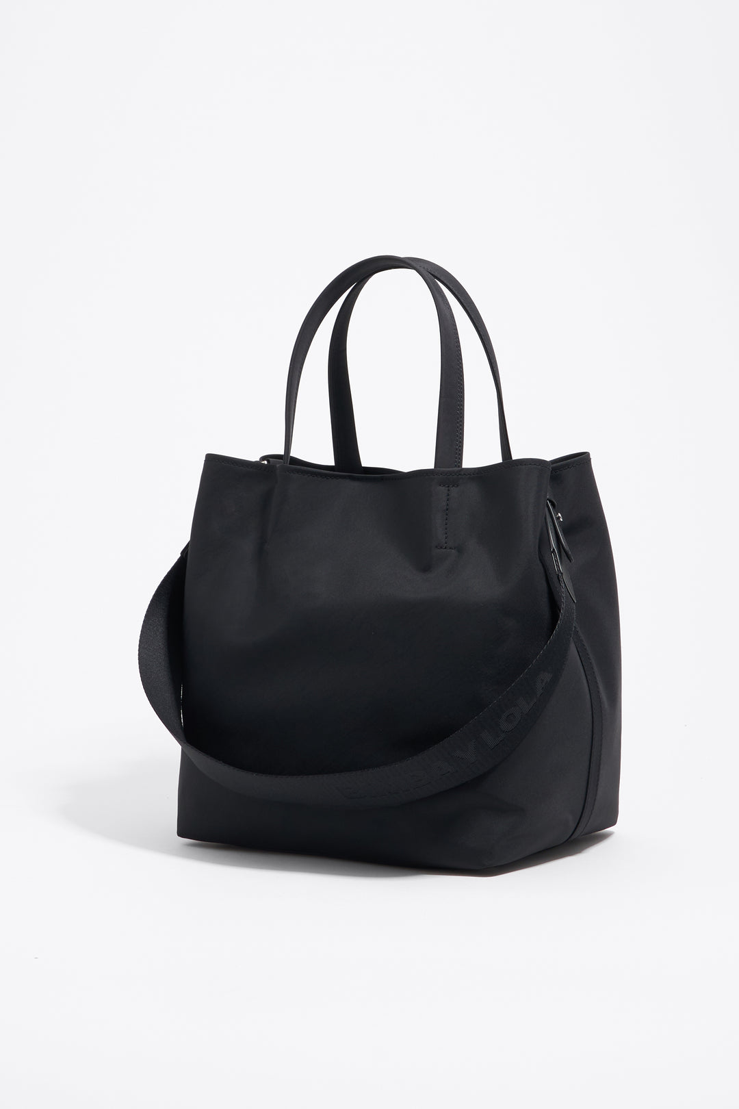 Large black nylon Chihuahua shopper bag