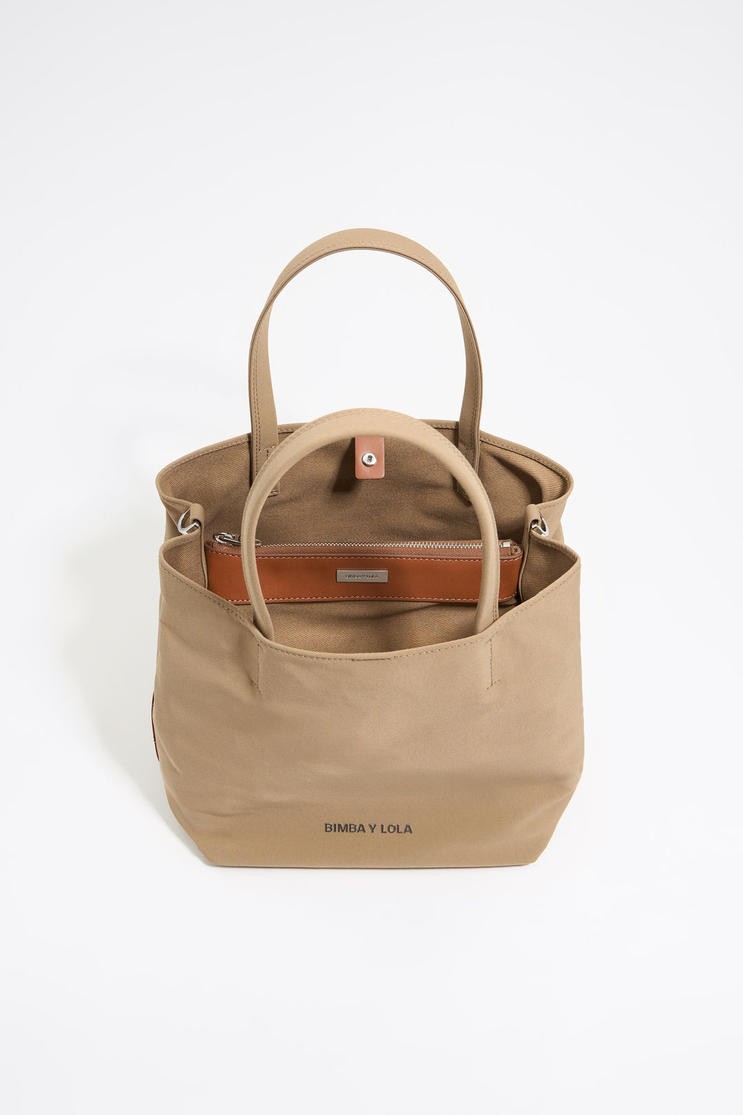Large camel nylon Chihuahua shopper bag