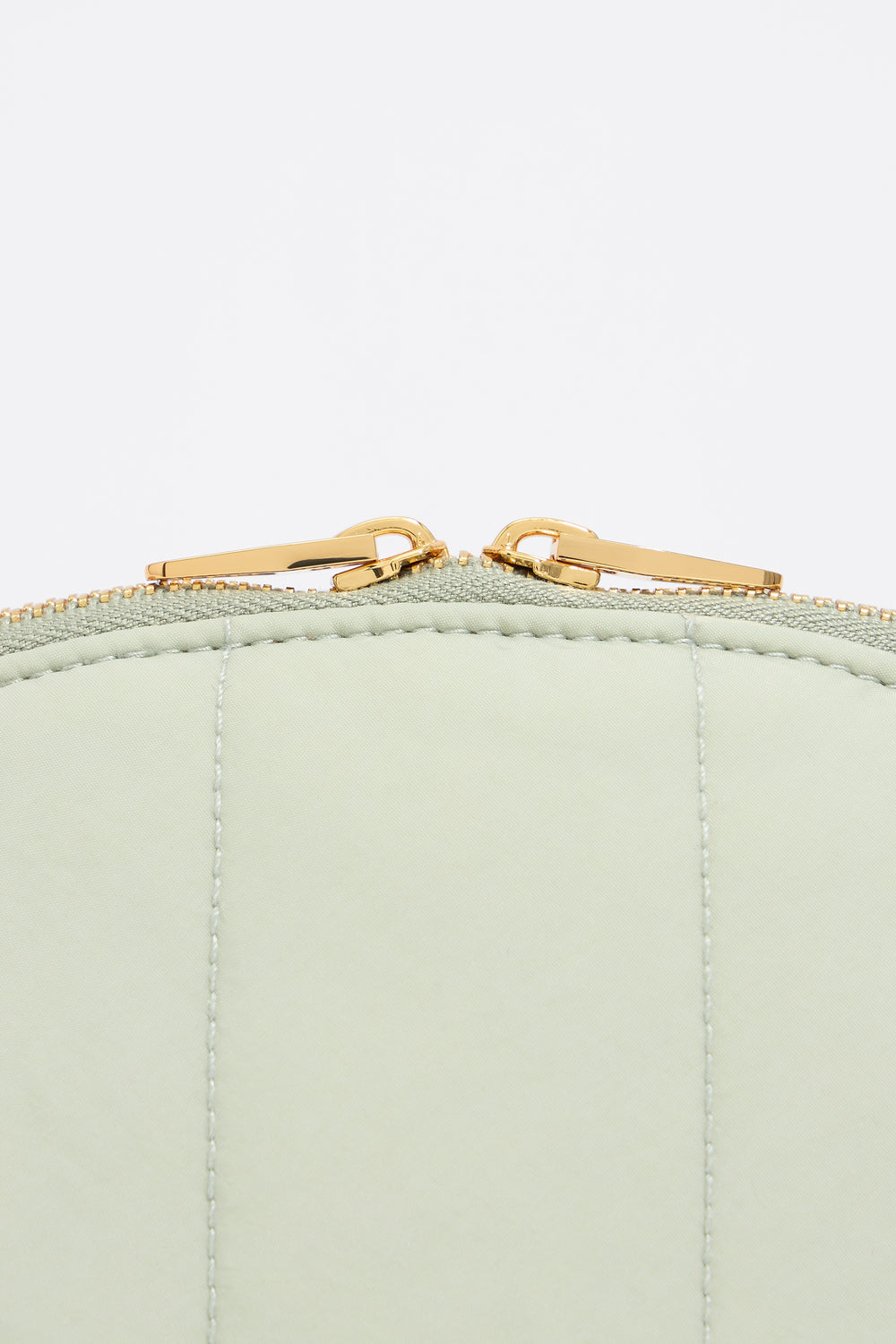 Medium aquamarine nylon half-moon make-up case