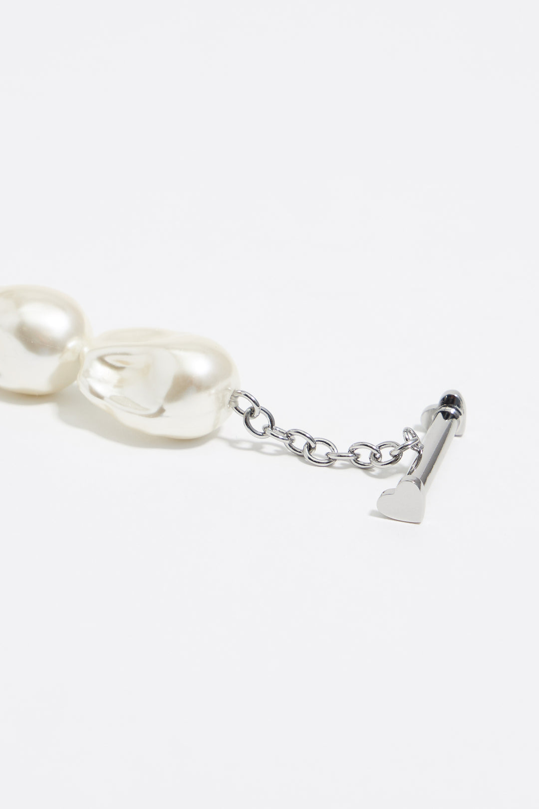 silver-tone chain and pearl heart logo necklace