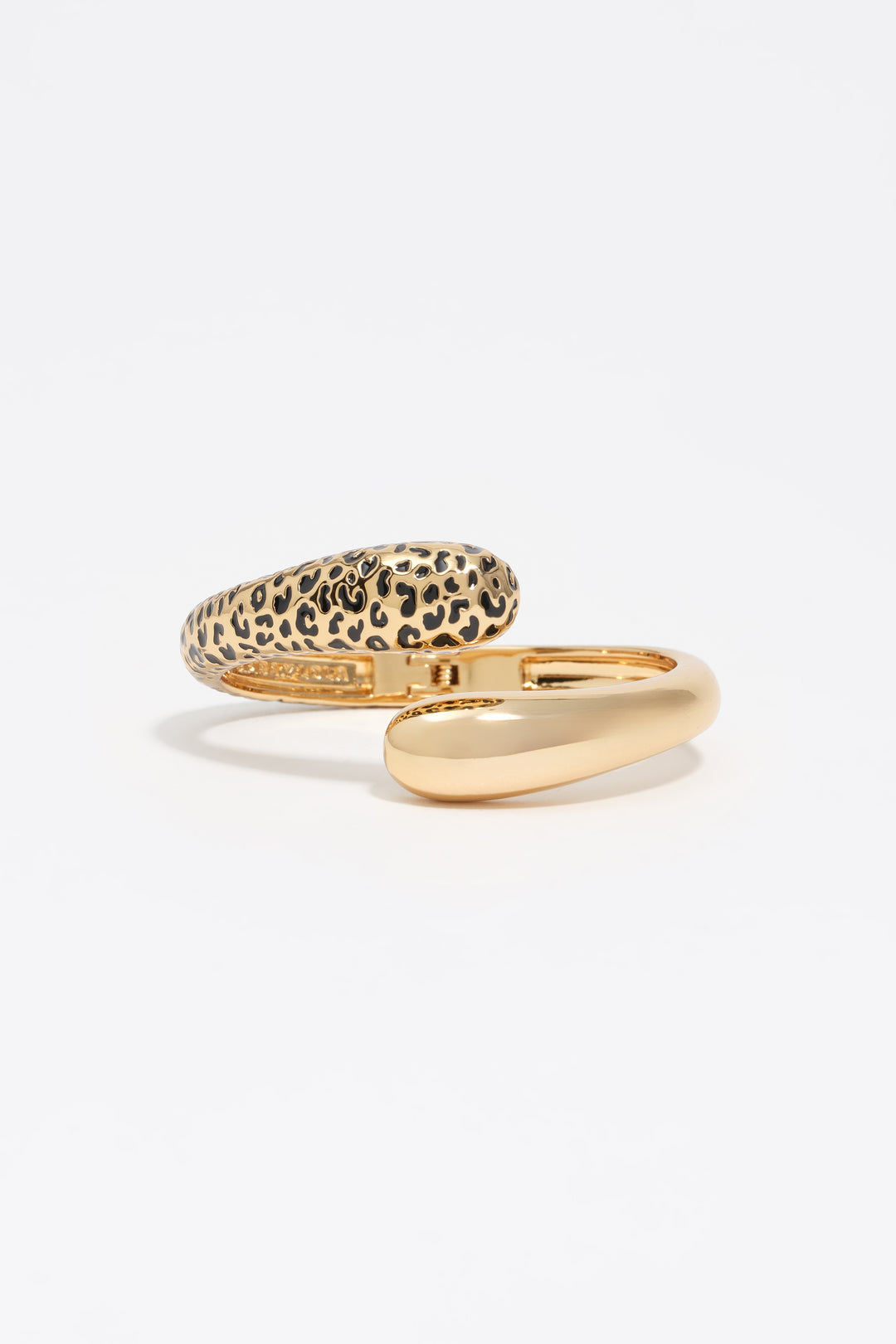 Black animal print bracelet