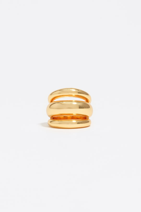 Golden bands ring