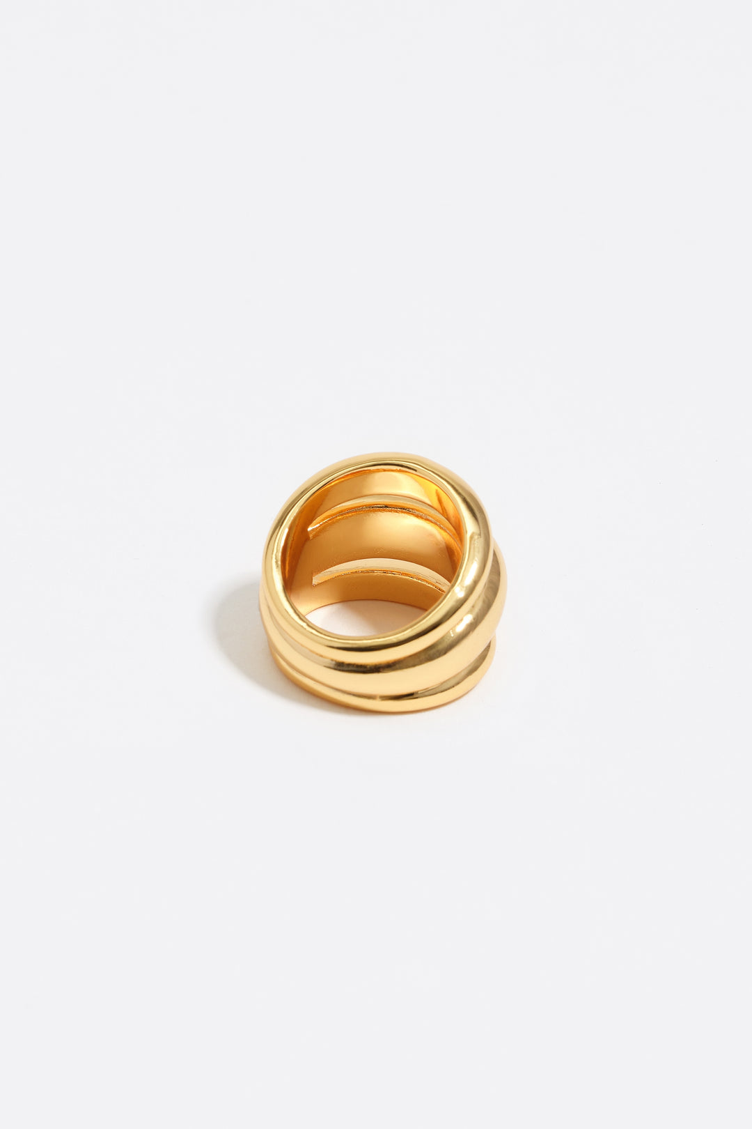 Golden bands ring