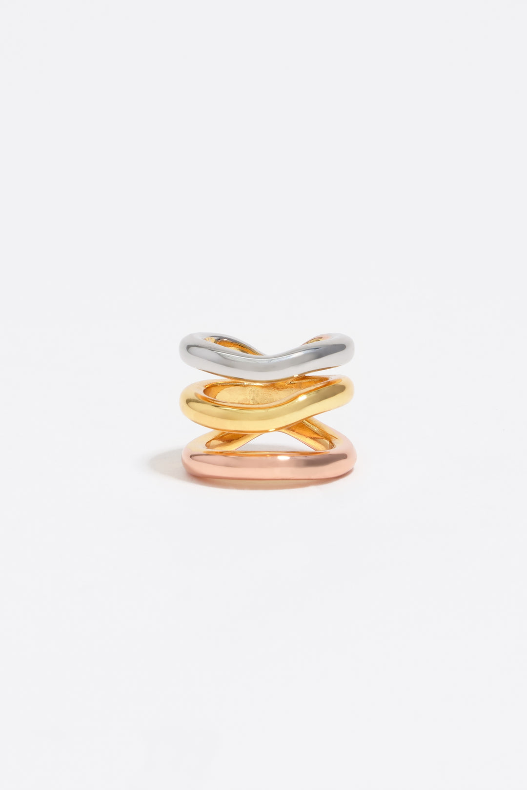 Three-tone bands ring
