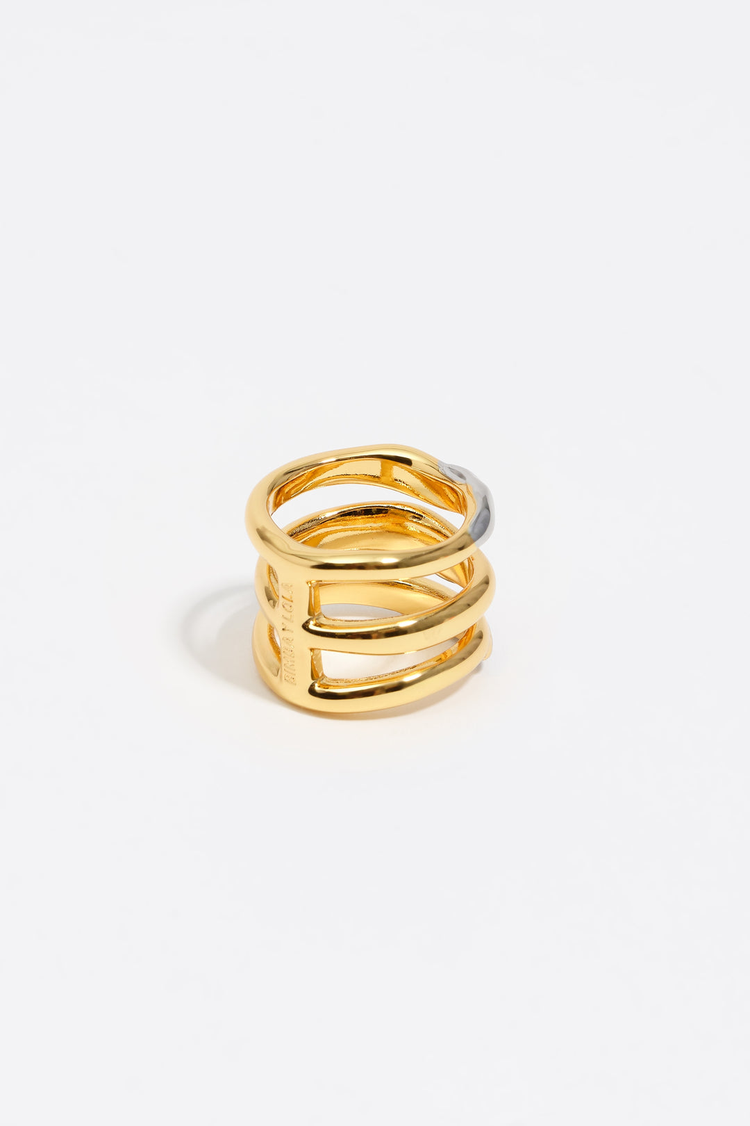 Textured two-tone triple ring