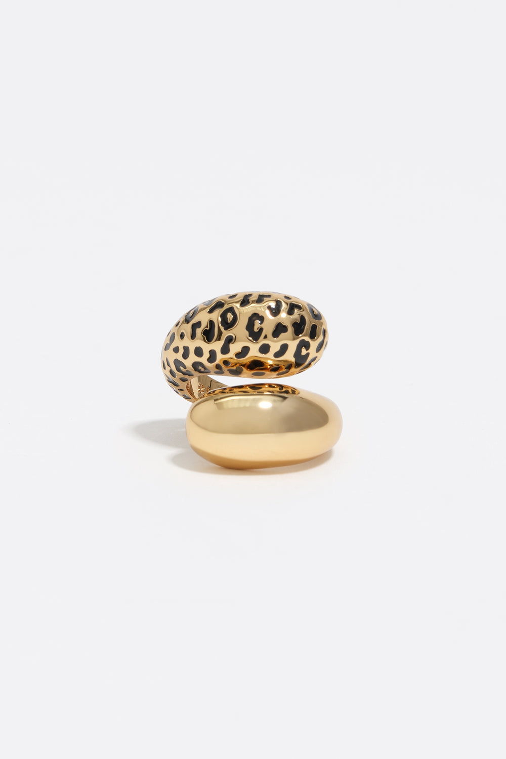 Black animal print ring