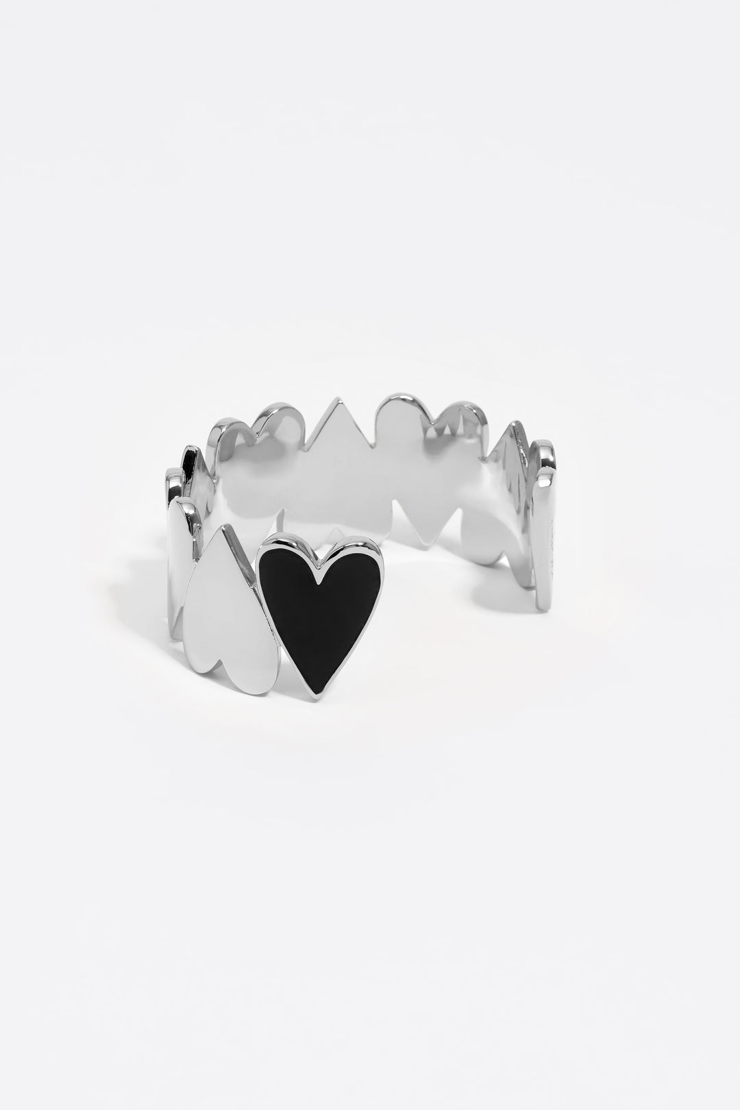 Silver hearts rigid bracelet