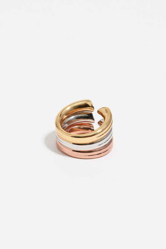 Three-tone hearts ring