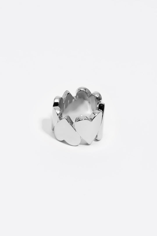 Black and silver hearts ring