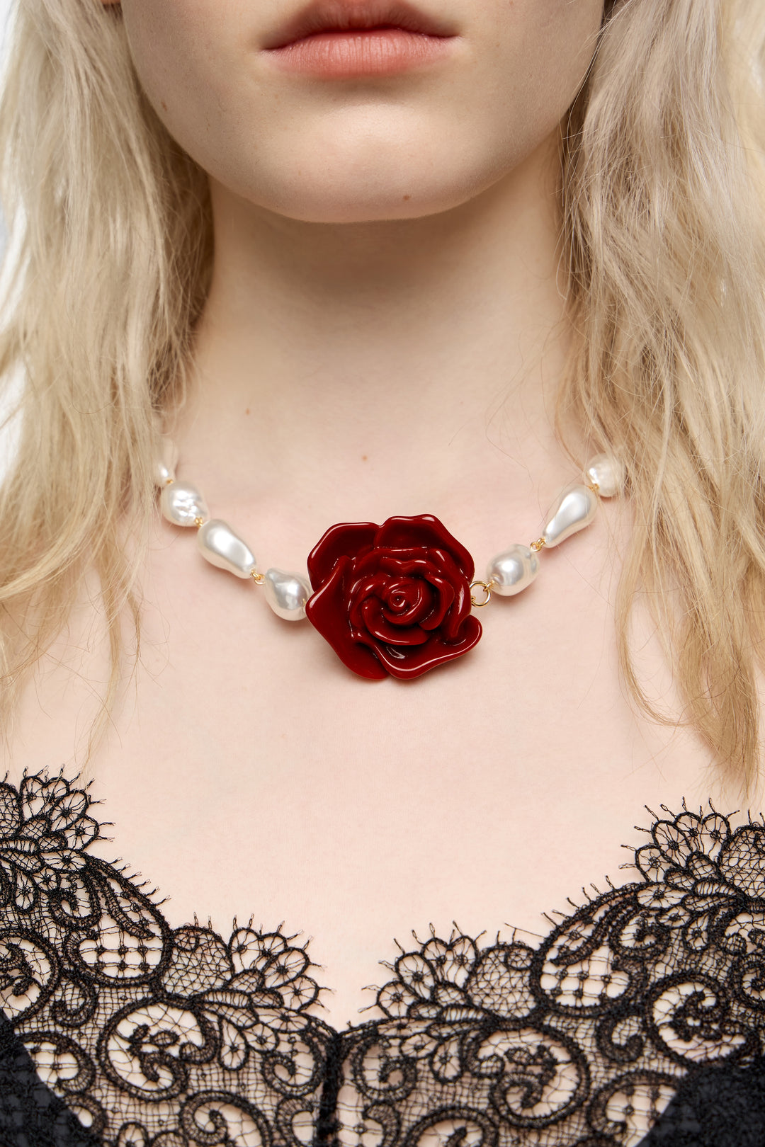Red rose pearl necklace - MYHOLDAL LEBANON