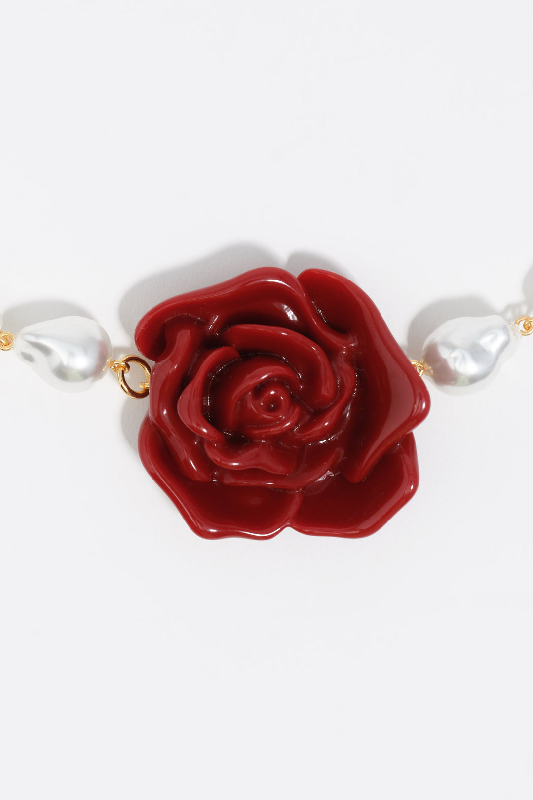 Red rose pearl necklace - MYHOLDAL LEBANON