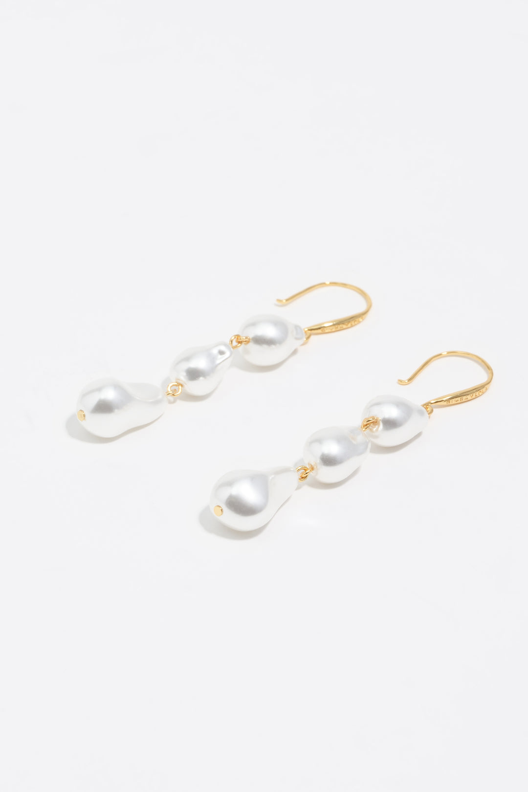 Gold pearl earrings