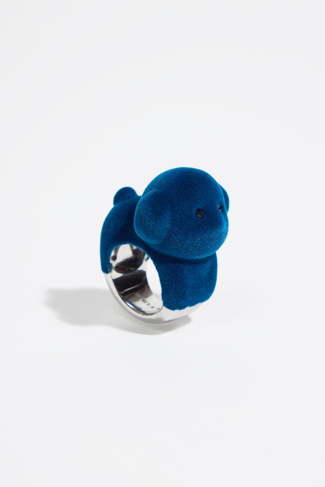 Blue flocked dog ring