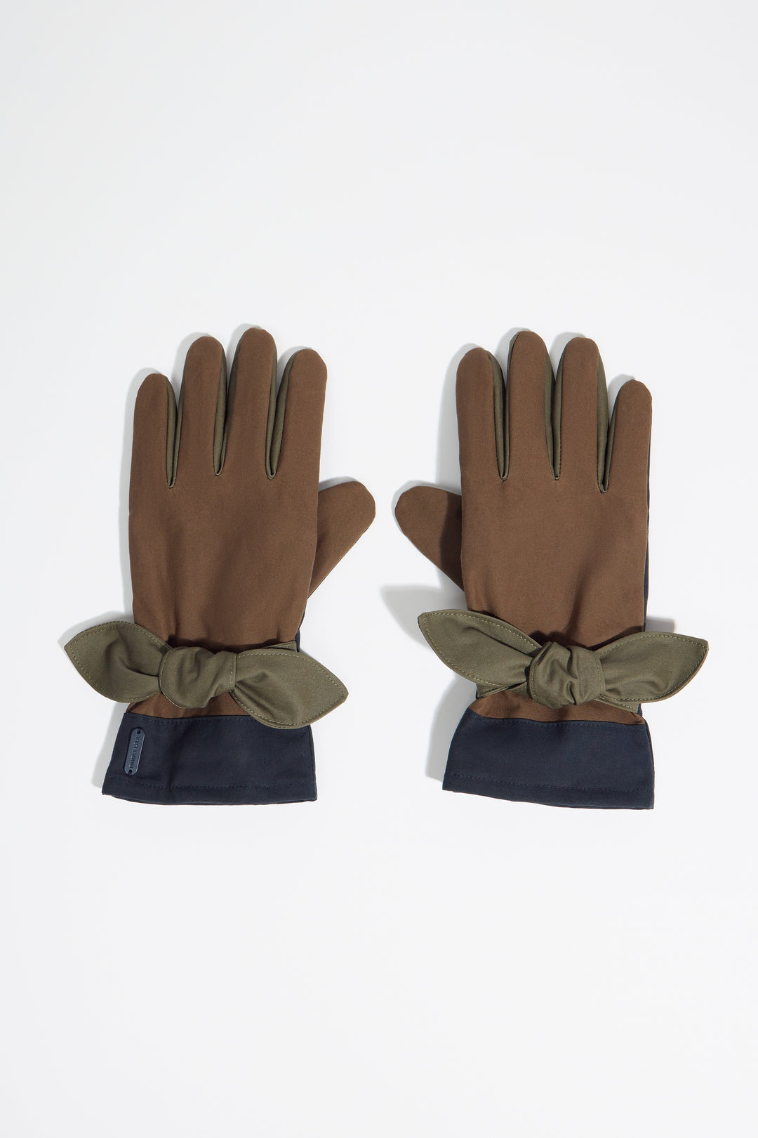 Cotton patchwork gloves