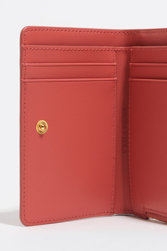 Bubblegum pink leather purse