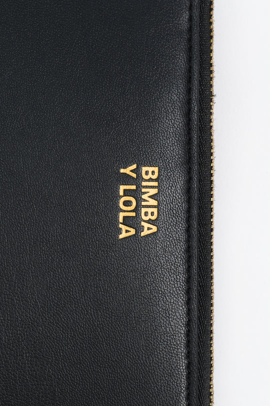 Medium black leather horizontal wallet