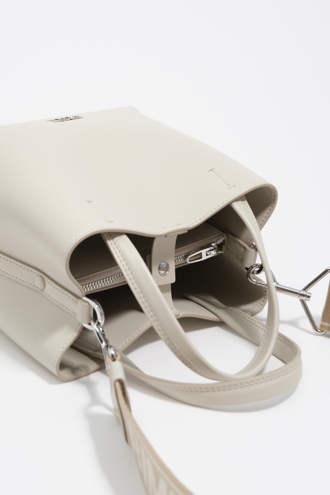 Small stone leather Chihuahua bag