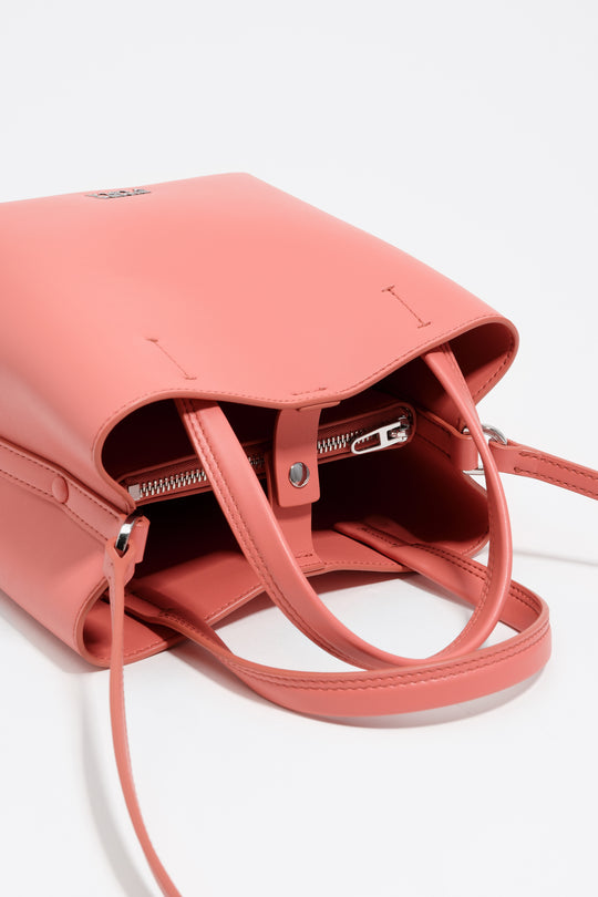 Small bubblegum pink leather Chihuahua bag