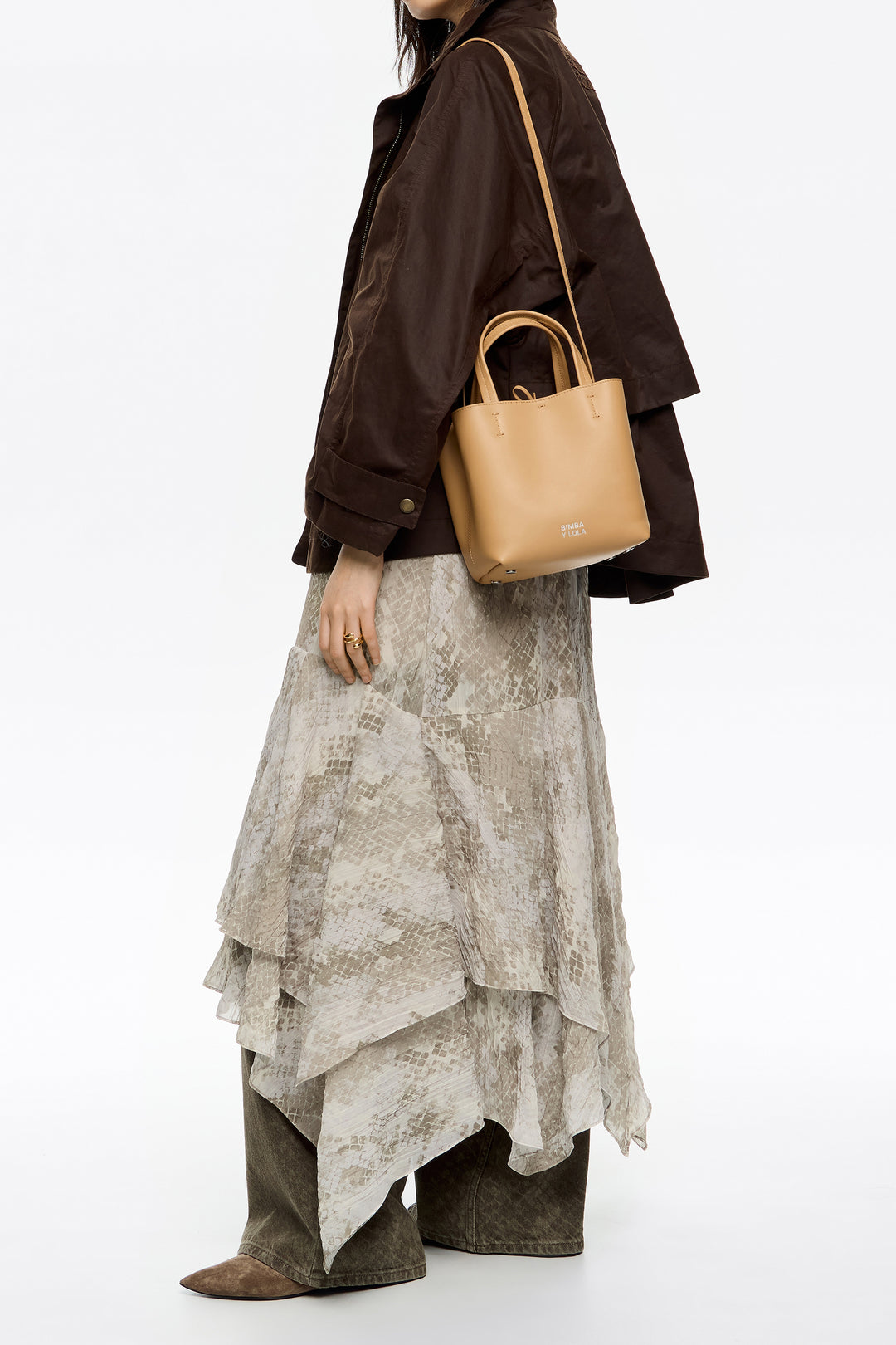 Small desert leather Chihuahua bag