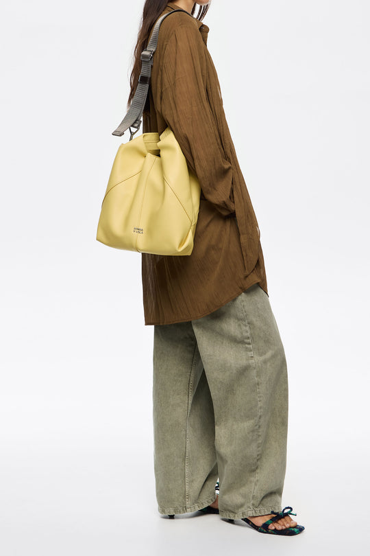 Medium banana smooth leather Paper bag