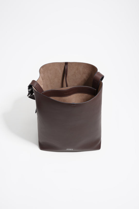 Large chocolate leather Carlino bag