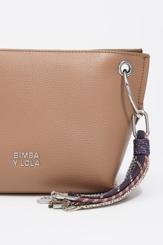 Medium light brown leather Trapecio bag