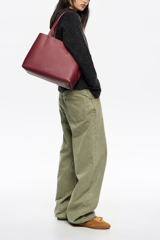 Burgundy leather shopper bag
