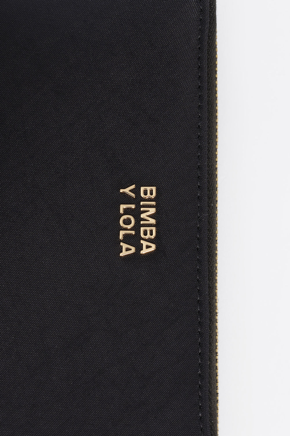 Medium black leather horizontal wallet