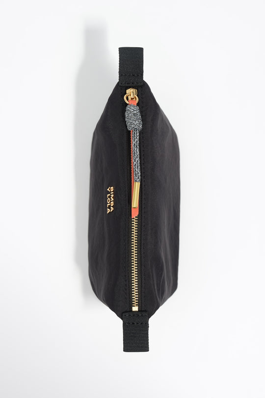 Small black nylon Trapecio make-up case