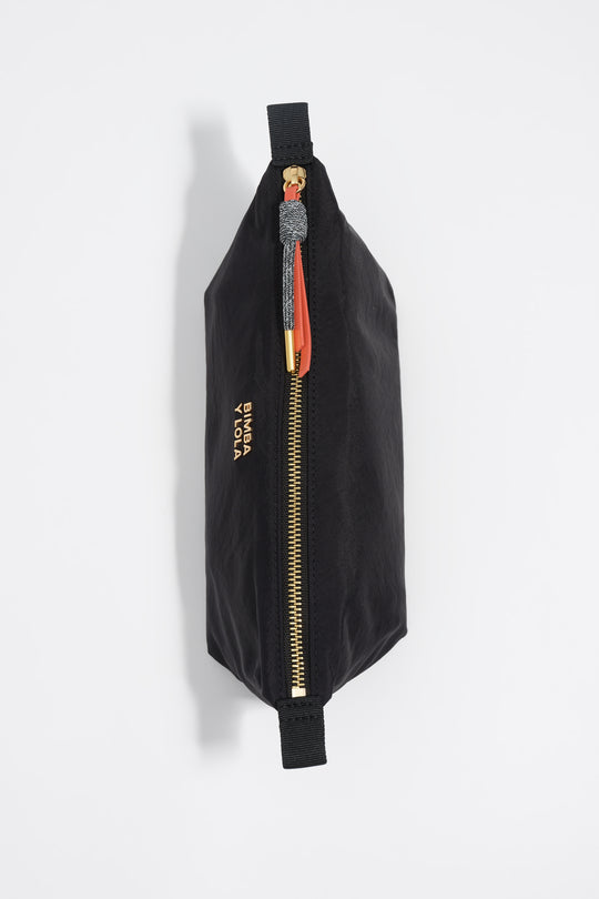 Medium black nylon Trapecio make-up case