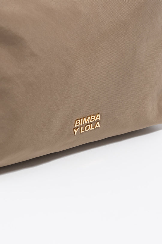 Large khaki brown nylon make-up case