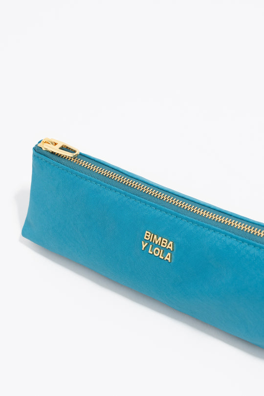 Lagoon blue nylon make-up case