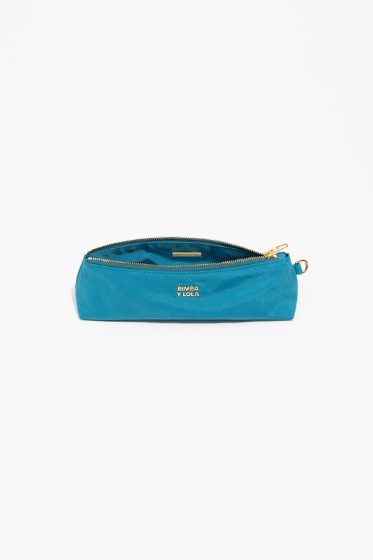 Lagoon blue nylon make-up case