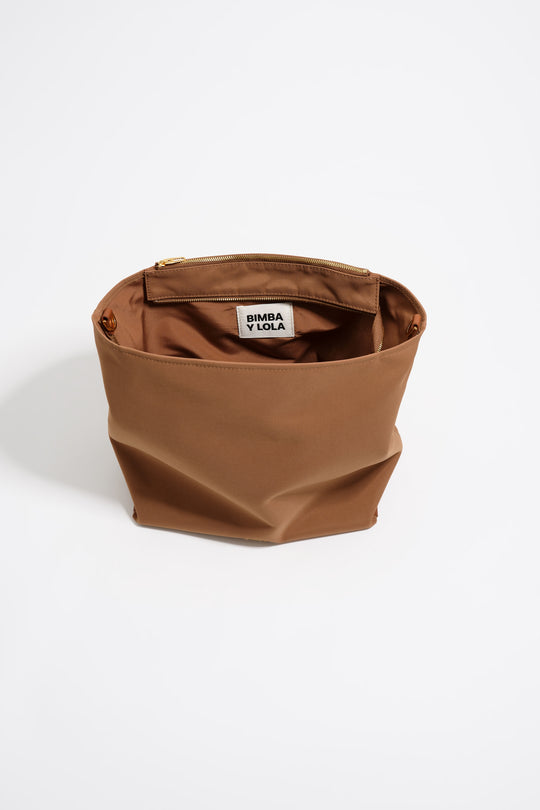 Large cinnamon nylon Carlino bag