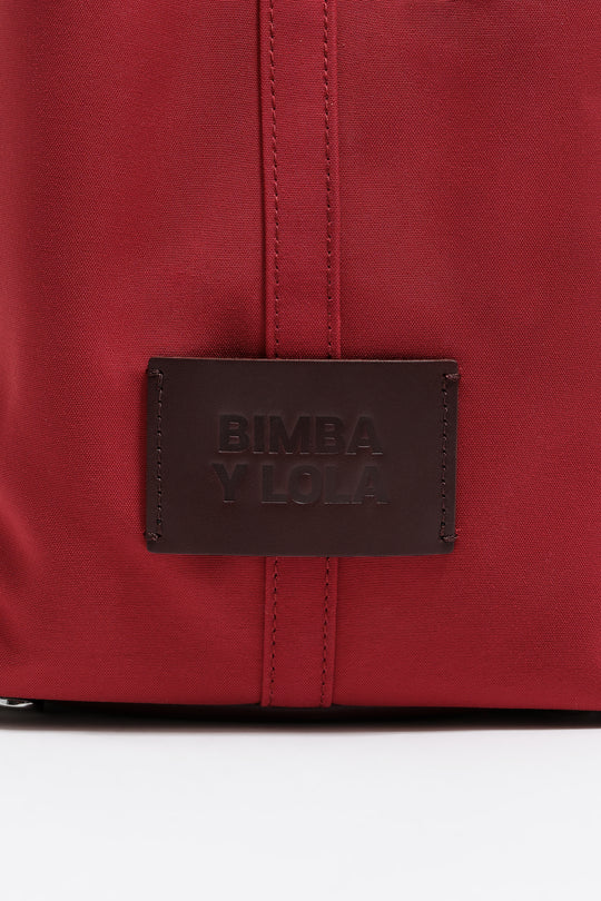 Large dark red nylon Chihuahua bag