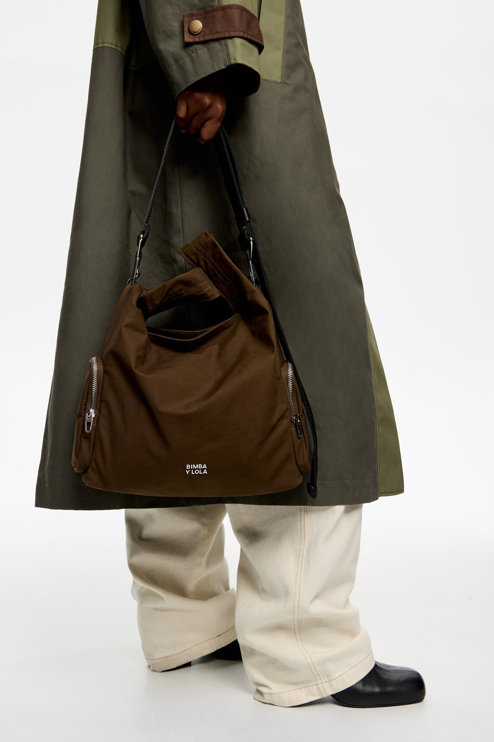 Medium dark khaki nylon Pocket Paper bag