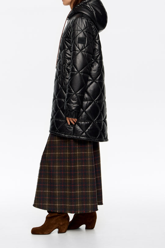 Black straight cut hooded puffer